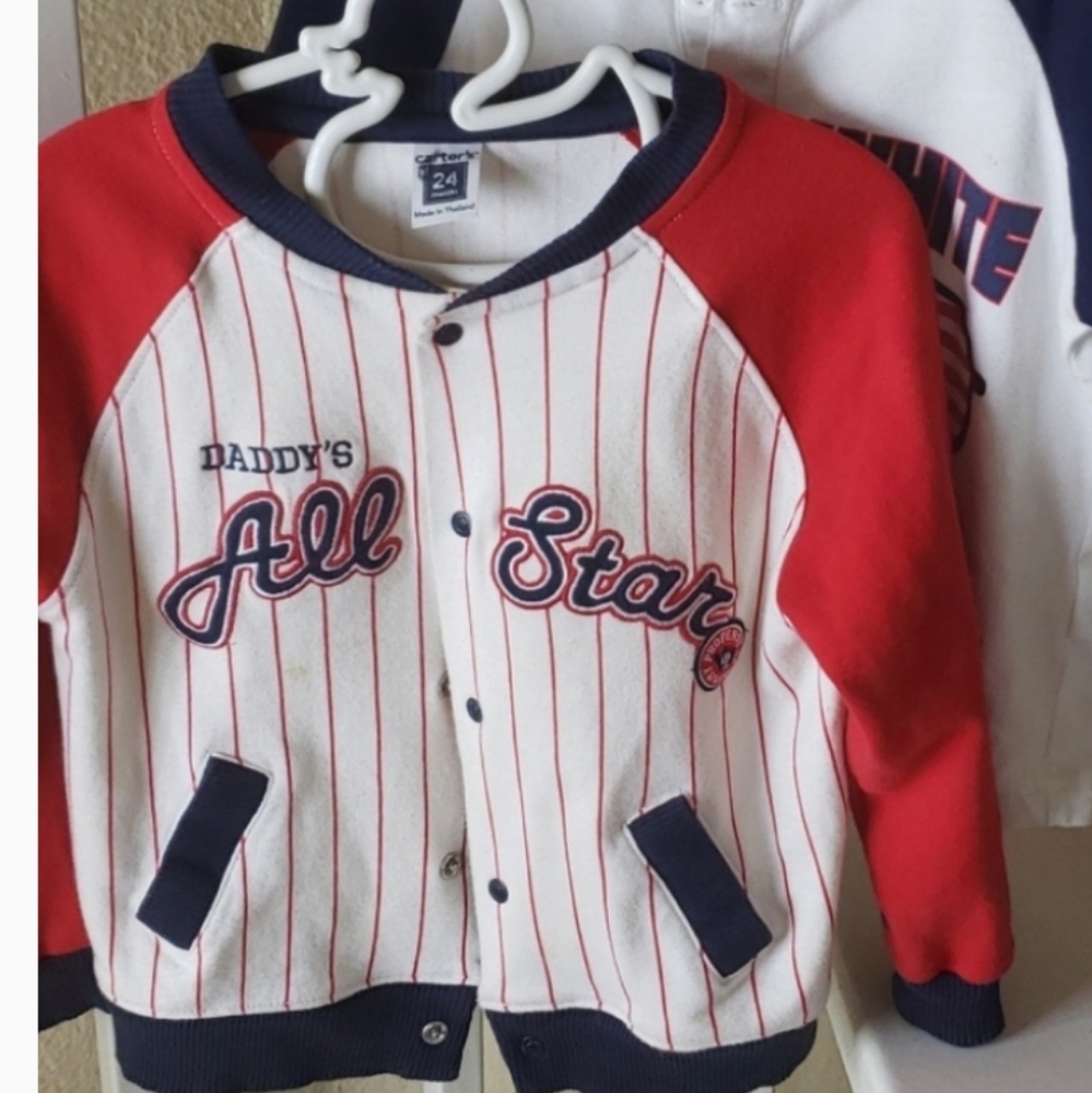 Must bundle* boys 2t play clothes lot of 2